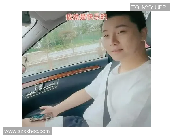 付豪的成长之路：从青涩少年到职场精英的蜕变与奋斗