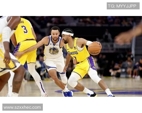 湖人勇士激战正酣直播比分实时更新精彩瞬间尽在掌握 湖人勇士激战正酣直播比分实时更新精彩瞬间尽在掌握