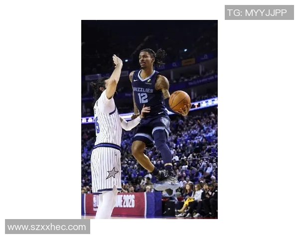 贾莫兰特带领球队冲击季后赛展现超凡实力与领导魅力