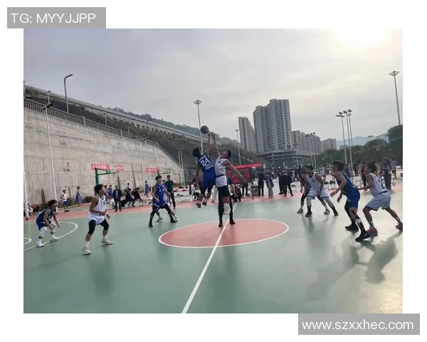 重庆篮球队的转型之路揭秘：从传统强队到现代化新军的蜕变与挑战